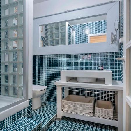 Exclusive 2 Bedroom Apartment In The City Center Барселона Екстериор снимка