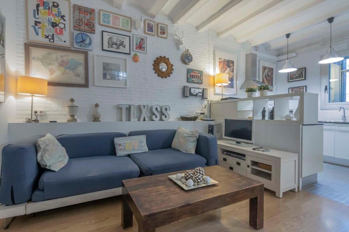 Exclusive 2 Bedroom Apartment In The City Center Барселона Екстериор снимка