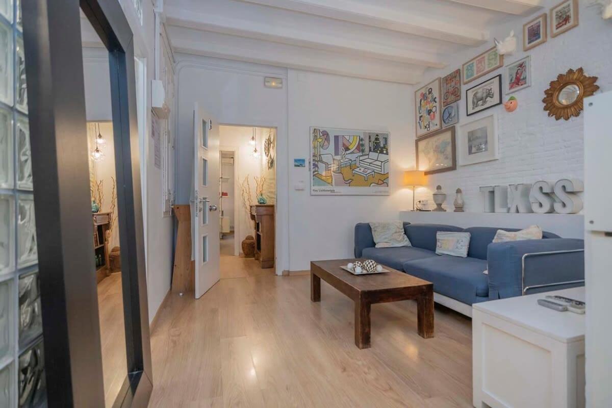 Exclusive 2 Bedroom Apartment In The City Center Барселона Екстериор снимка